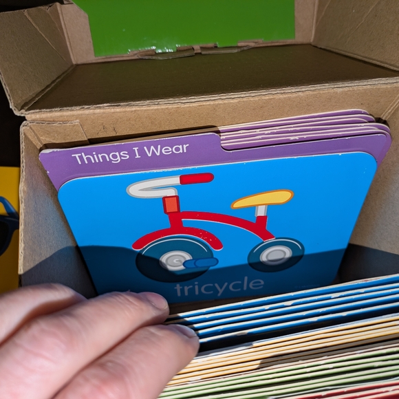 Lakeshore Learning Touch & Learn Library - Picture 9 of 12